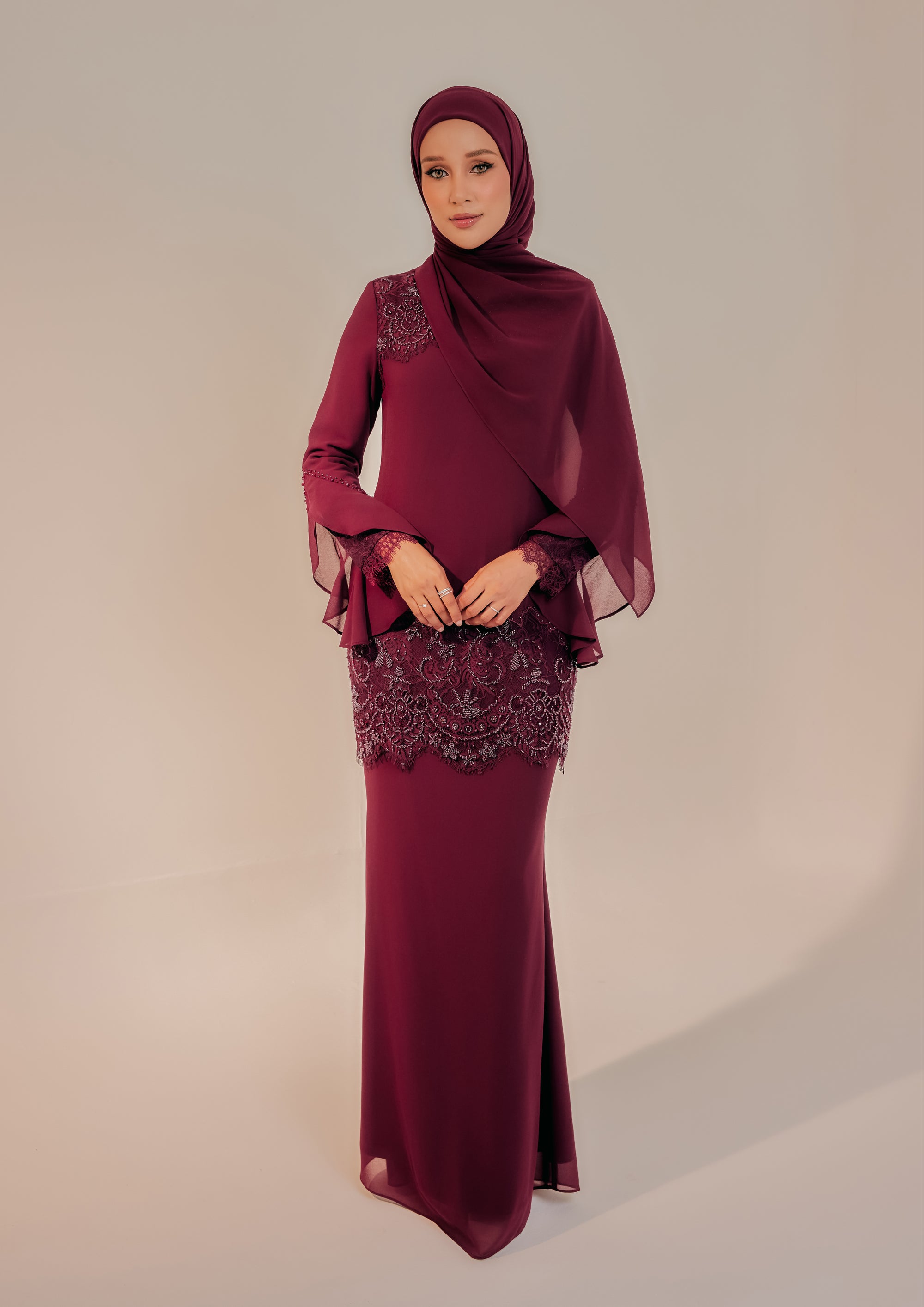 Fiancée Burgundy