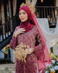 Selendang Kalsom : Maroon