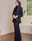 Nurin Black