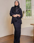 Nurin Black