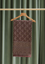Sampin Kalsom : Maroon