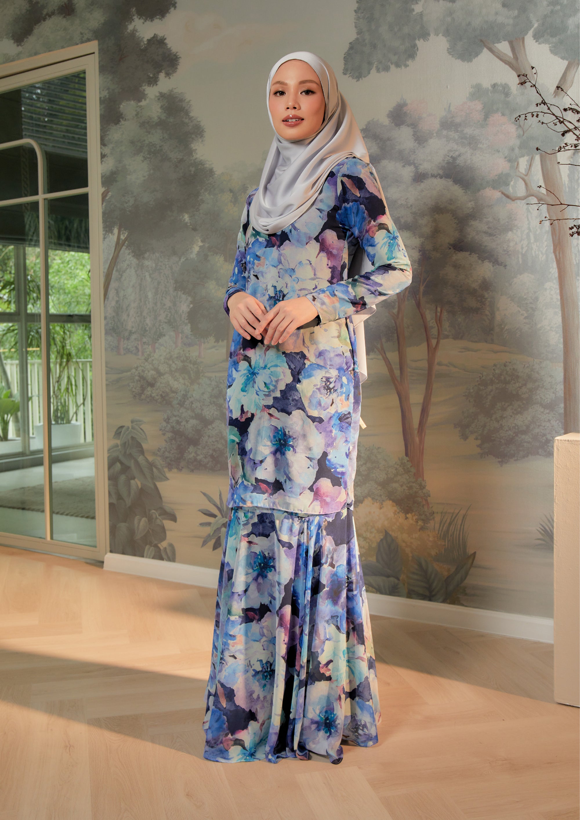 Kyra Raya Twilight Blue