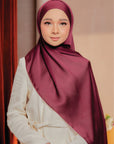 Hana Satin Shawl Plum