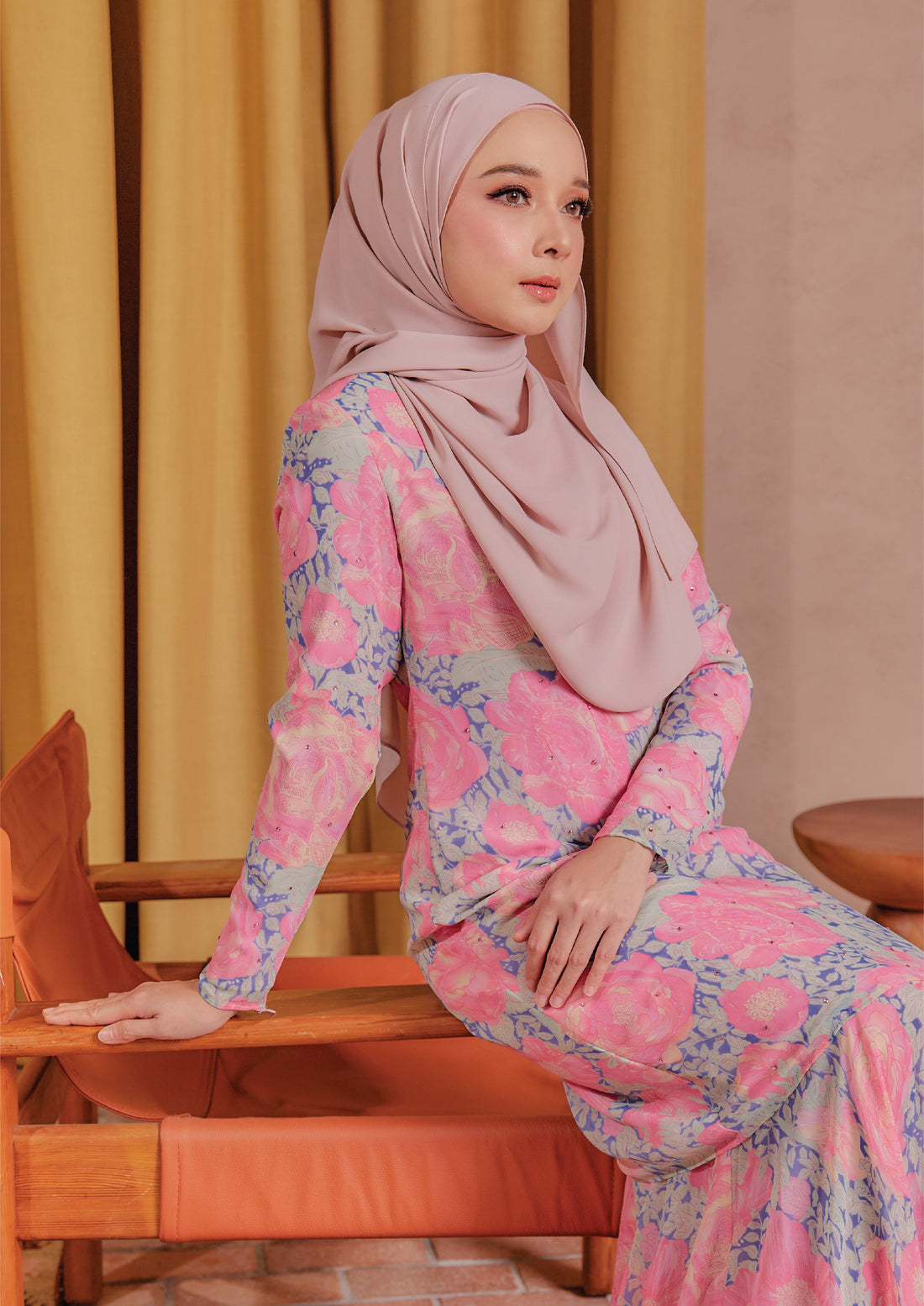Kyra Raya Pink Berry