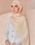 Basic Shawl Cream