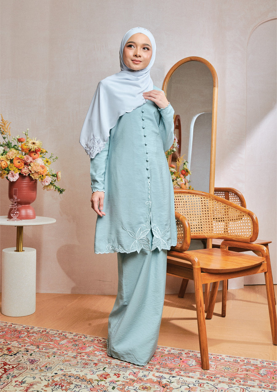 Nurlela Dusty Blue