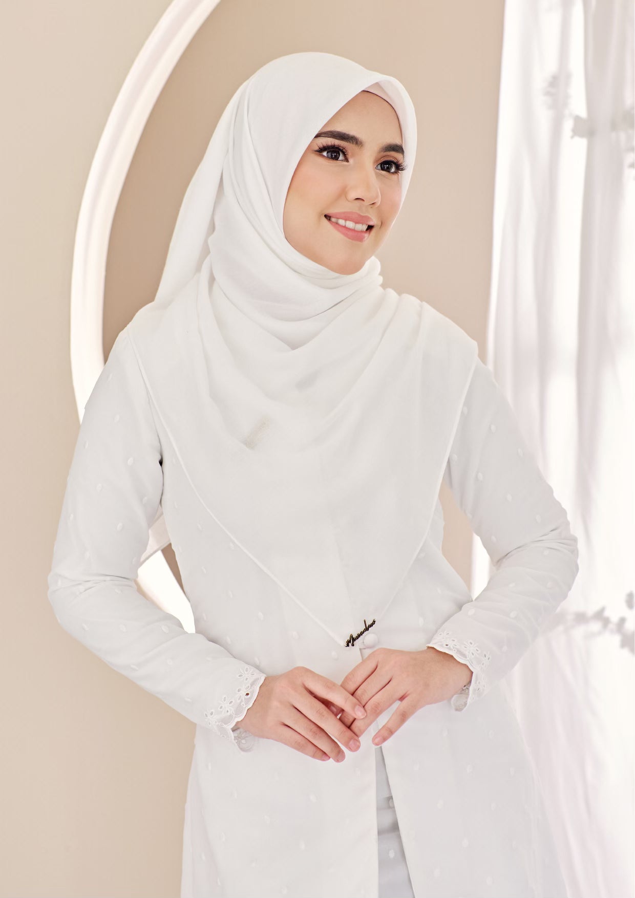 Basic Bawal White