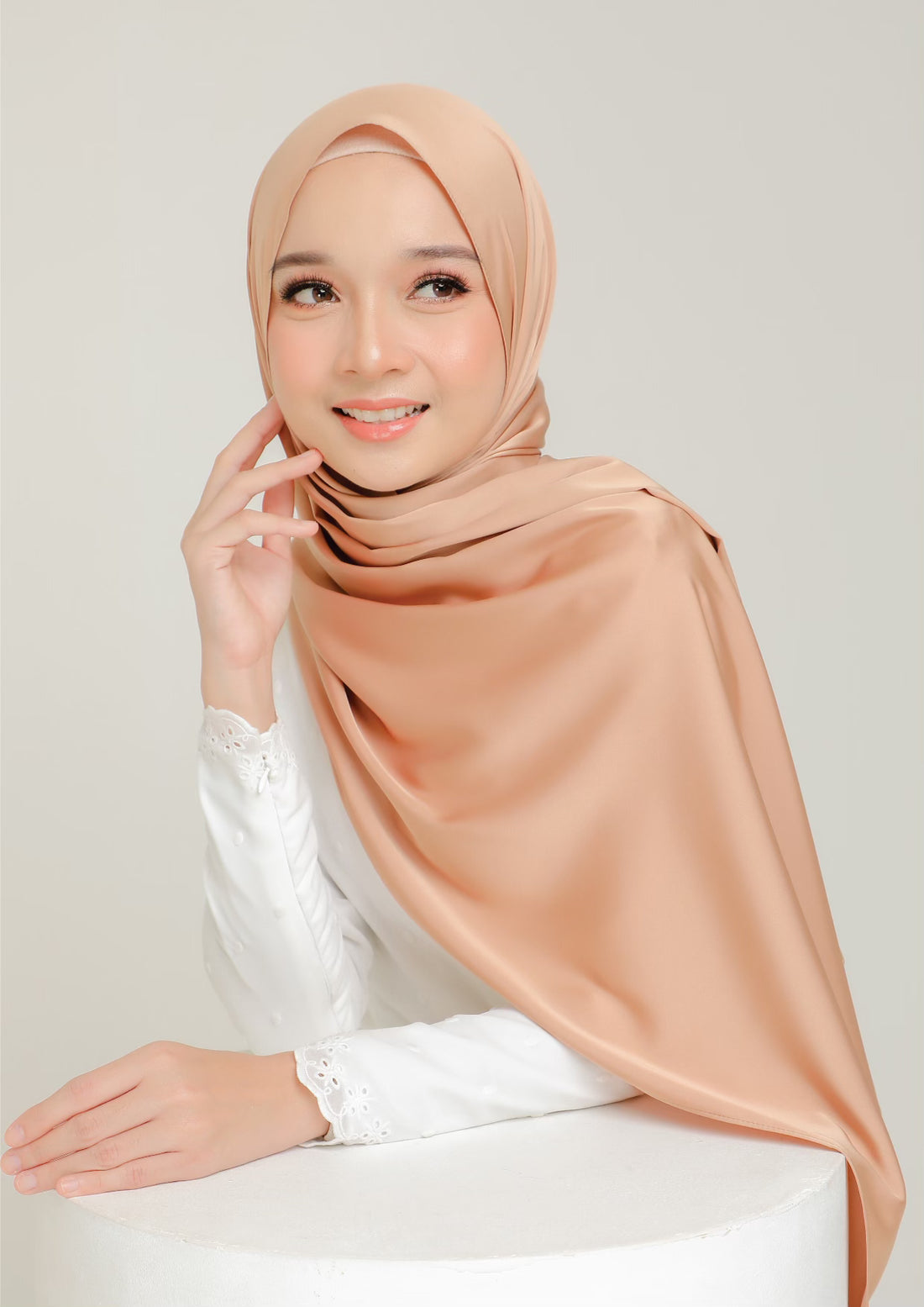 Royal Satin Shawl Brushed Orange