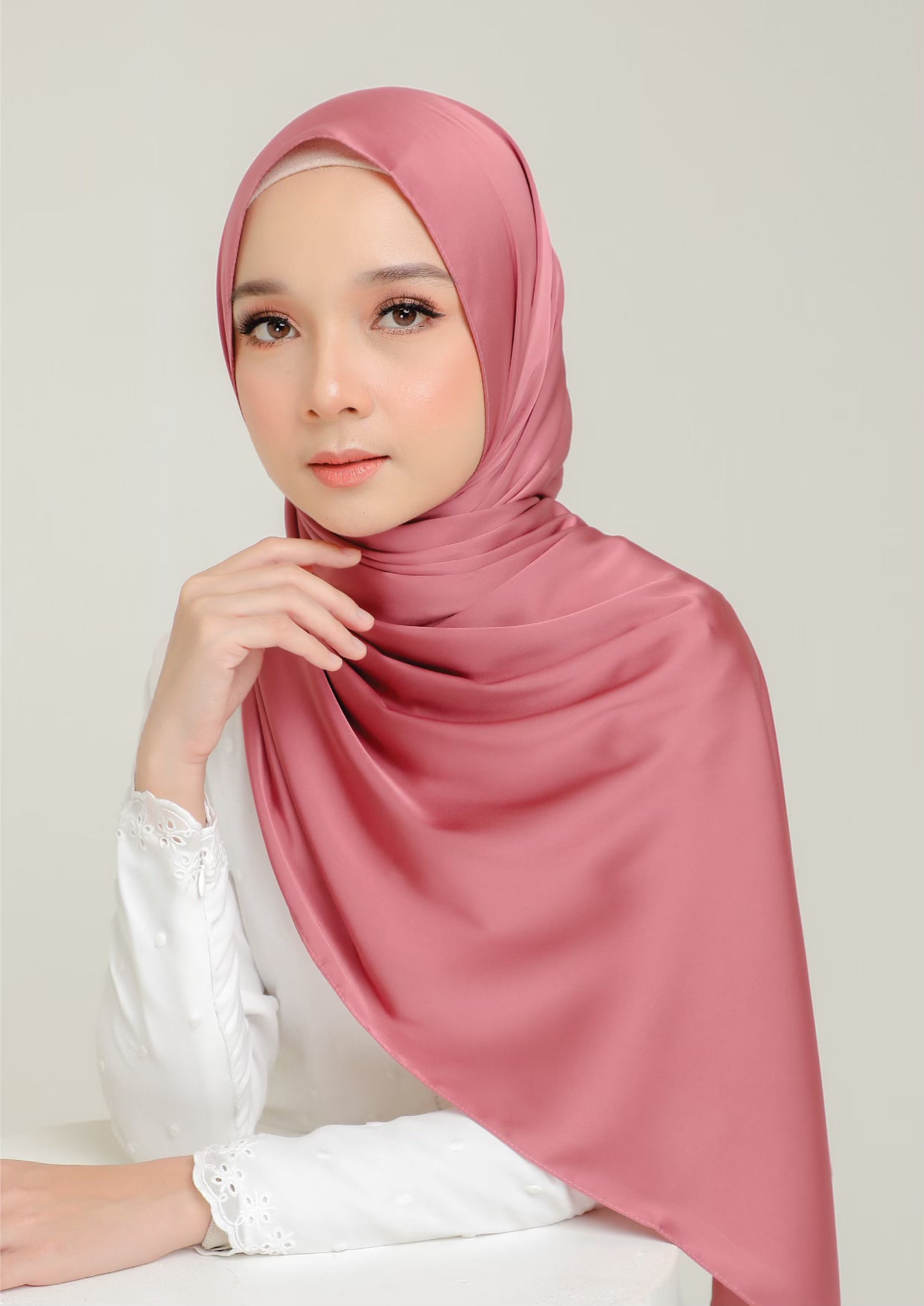 Royal Satin Shawl Prune