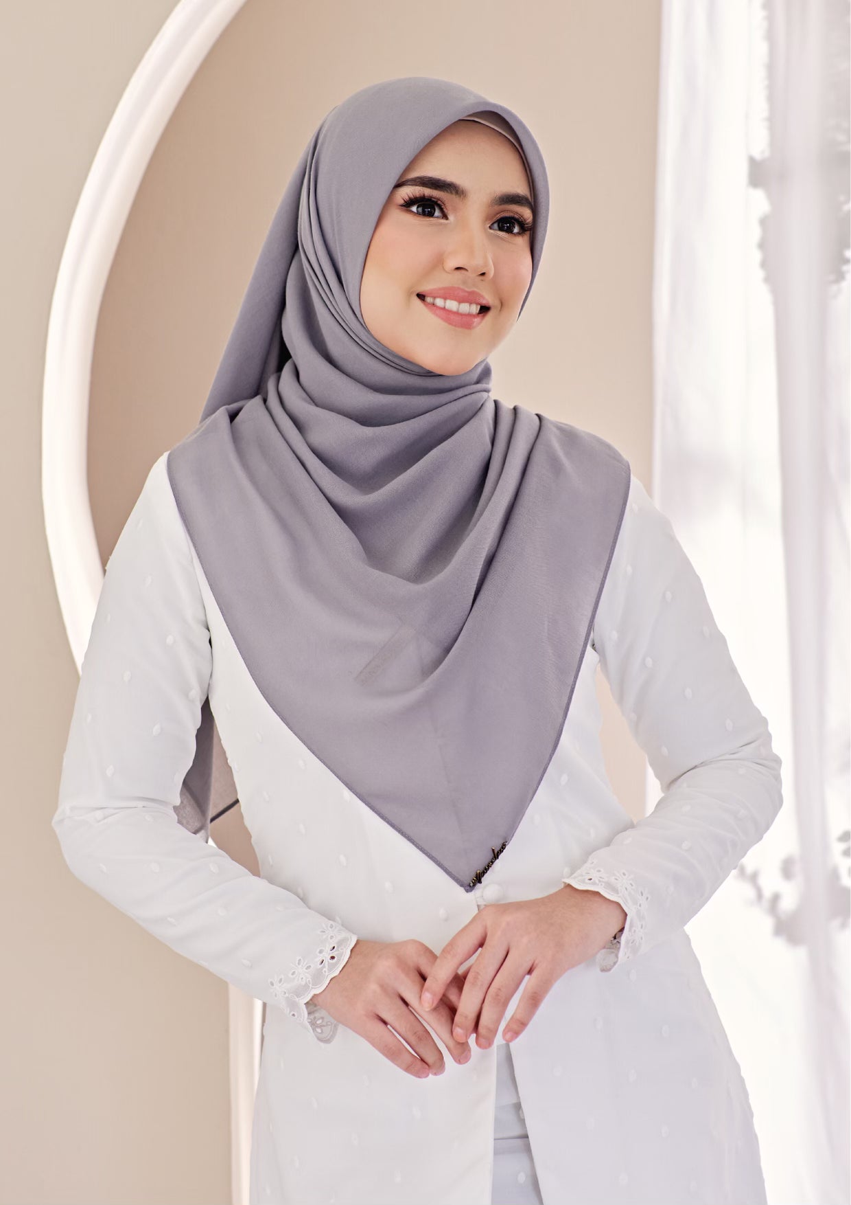 Basic Bawal Metal Grey